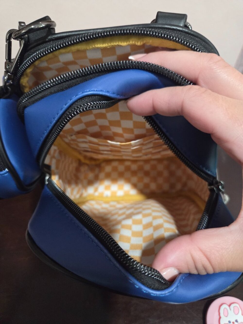 One piece box lunch crossbody - Picture 9 of 13